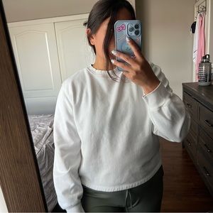 Zara White Crewneck Sweater